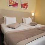 Continental Hotel 3*