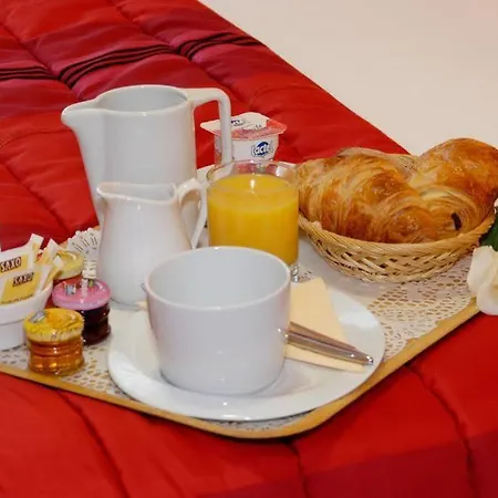 Continental 3* Angers
