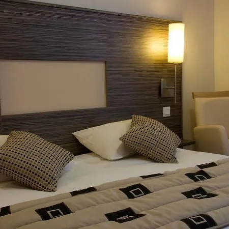 Continental Hotel