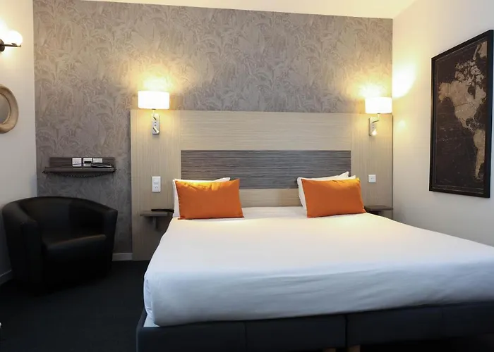 Continental 3* Angers