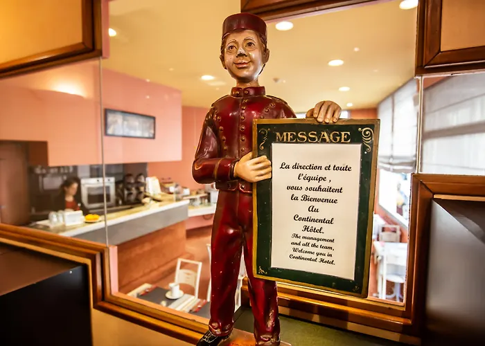 Continental מלון אנז'ה